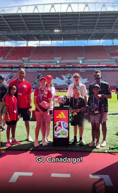 Canadian soccer fans gathered to witness history, and it’s a memory these four girls will never forget. 🔥