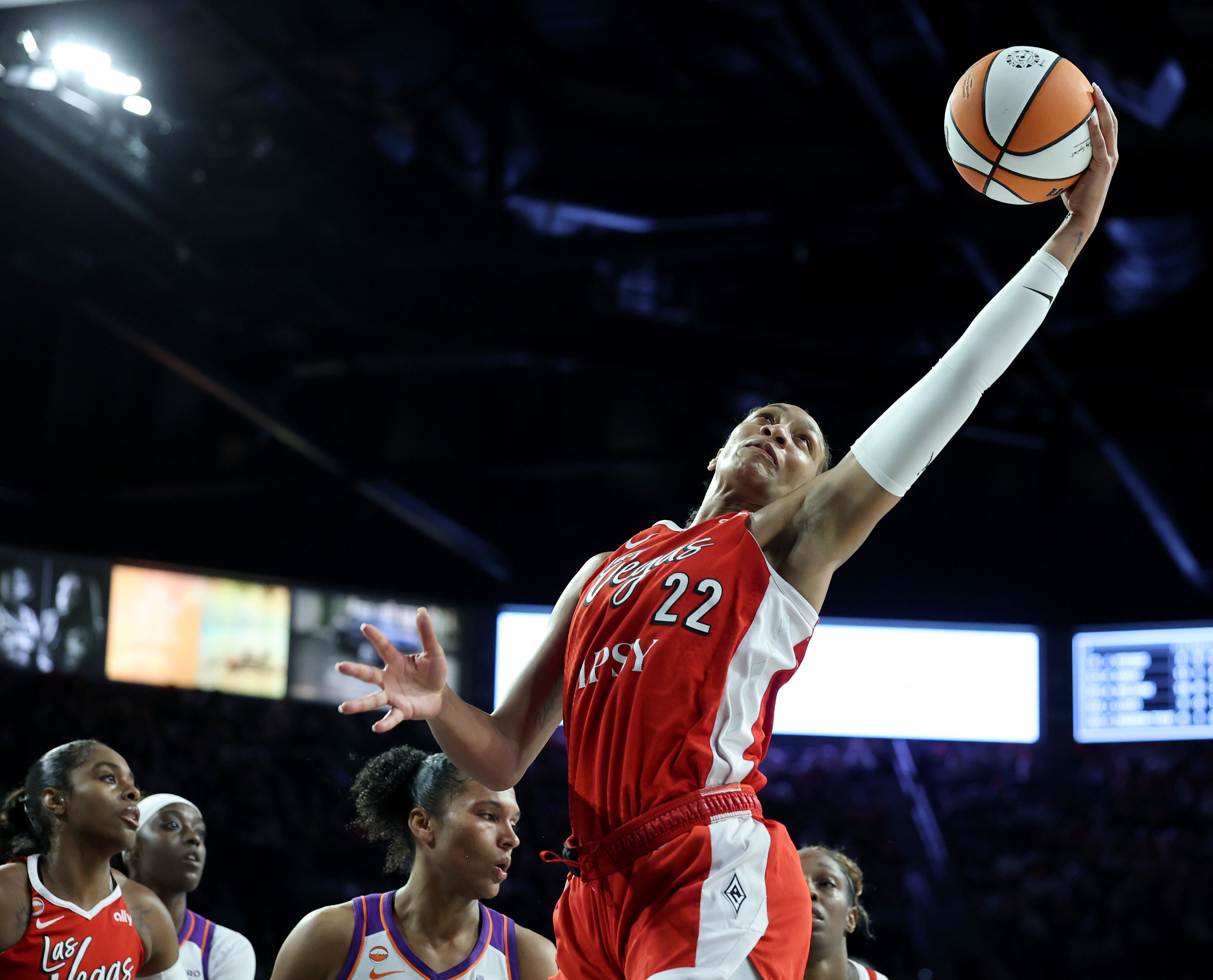 Rounding up the WNBA’s most intriguing headlines