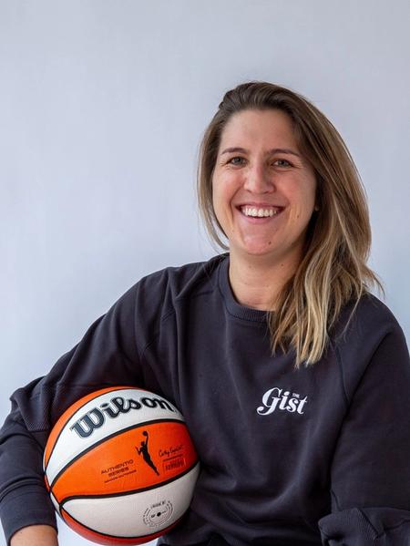 Robyn Pearson (she/her)