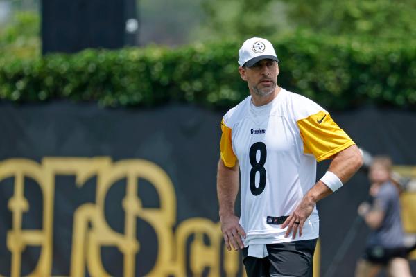Aaron Rodgers says this is it, plus more NFL training camp stories