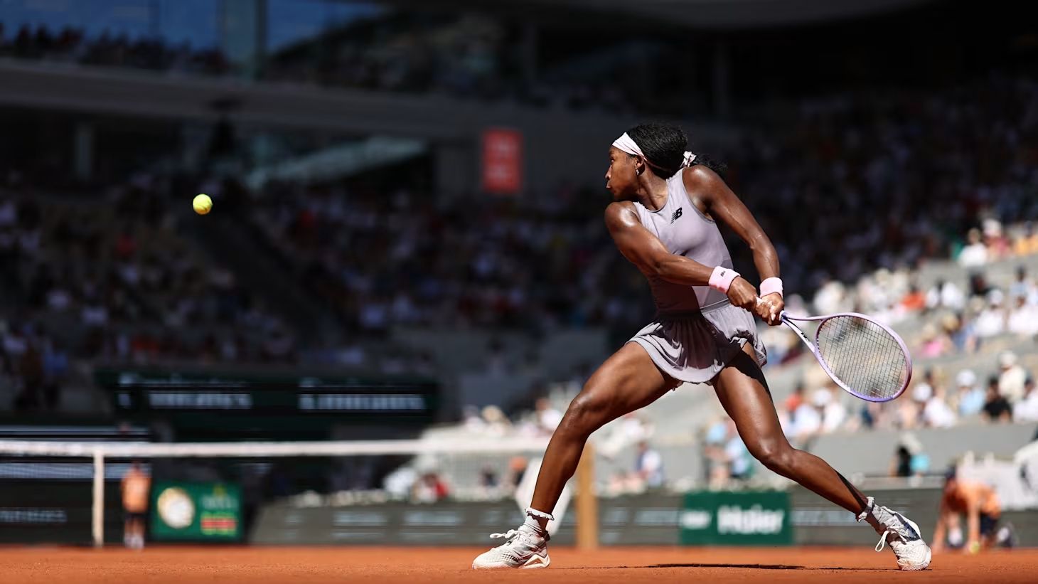 Reigning champ Coco Gauff advances to second round of French Open