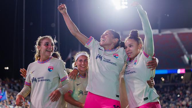 San Diego Wave celebrates after a win.