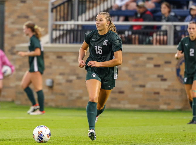 No. 8 Michigan State women’s soccer freshman defender Julia Belli dribbles up the pitch in last week’s 2–1 win over No. 14 Notre Dame.