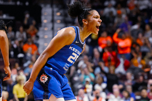 WNBA Finals: the No. 3 Connecticut Sun avoid elimination