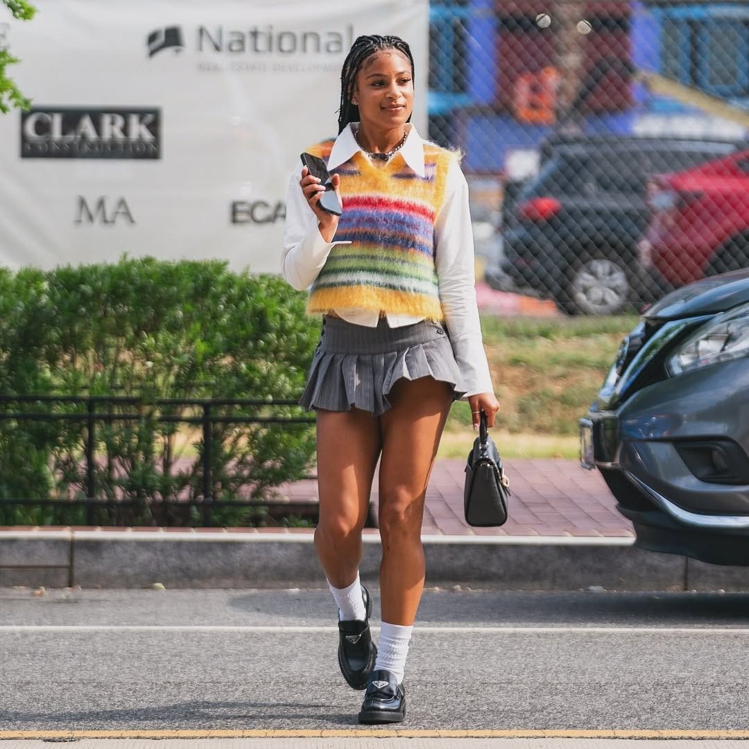 Croix Bethune crosses the street. 