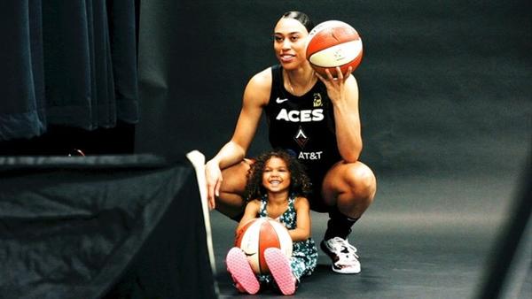 Motherhood and Maternity Leave in Sports