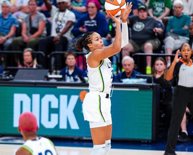 Minnesota Lynx Napheesa Collier shoots the basketball against the Chicago Sky.