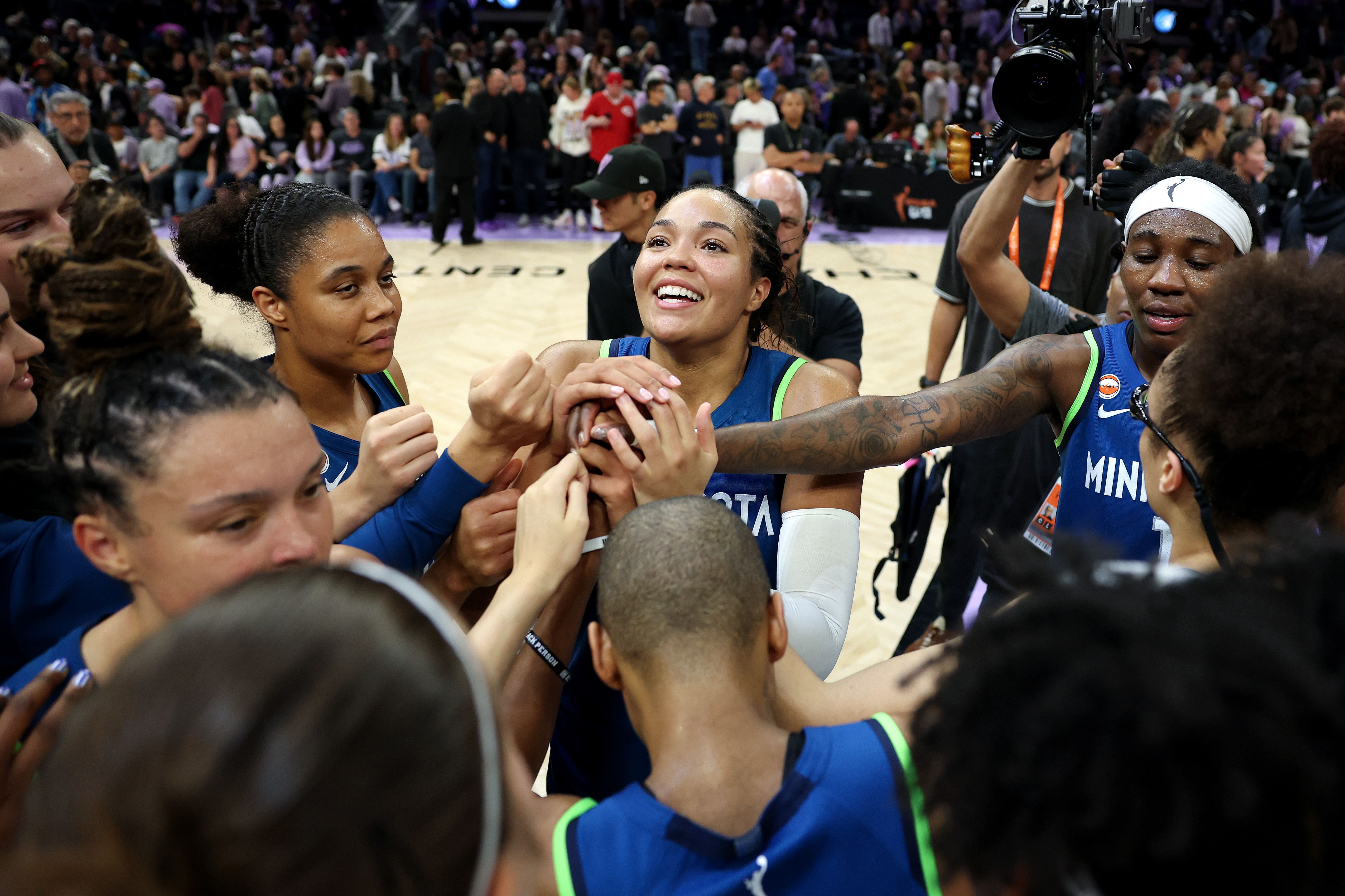 Minnesota Lynx facing ownership changes with playoffs looming 