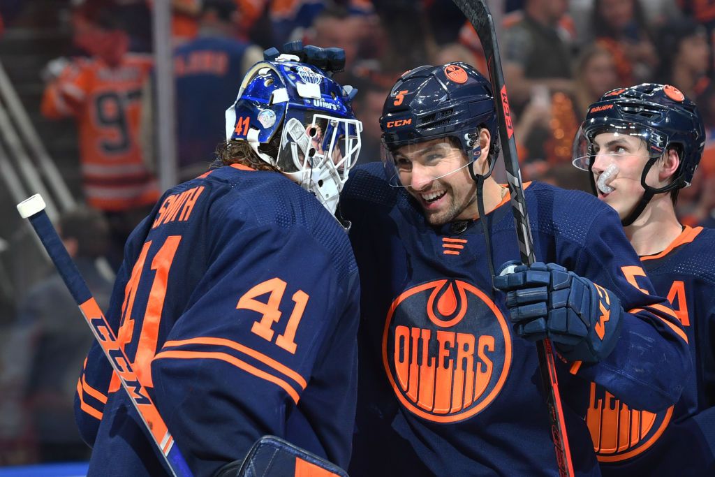 NHL playoffs: Oilers, Lightning bounce back