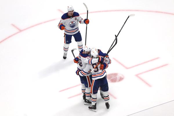 Road teams reign supreme in Game 1s of the NHL Conference Final