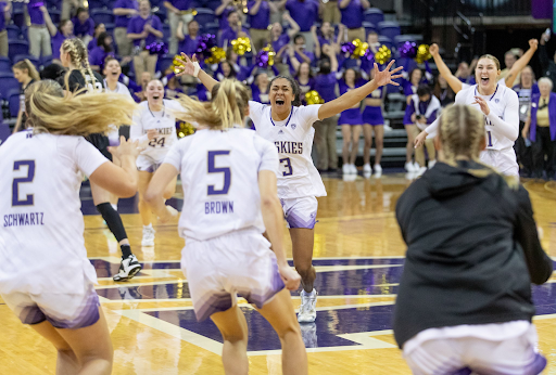 Another electrifying weekend in NCAA women's hoops