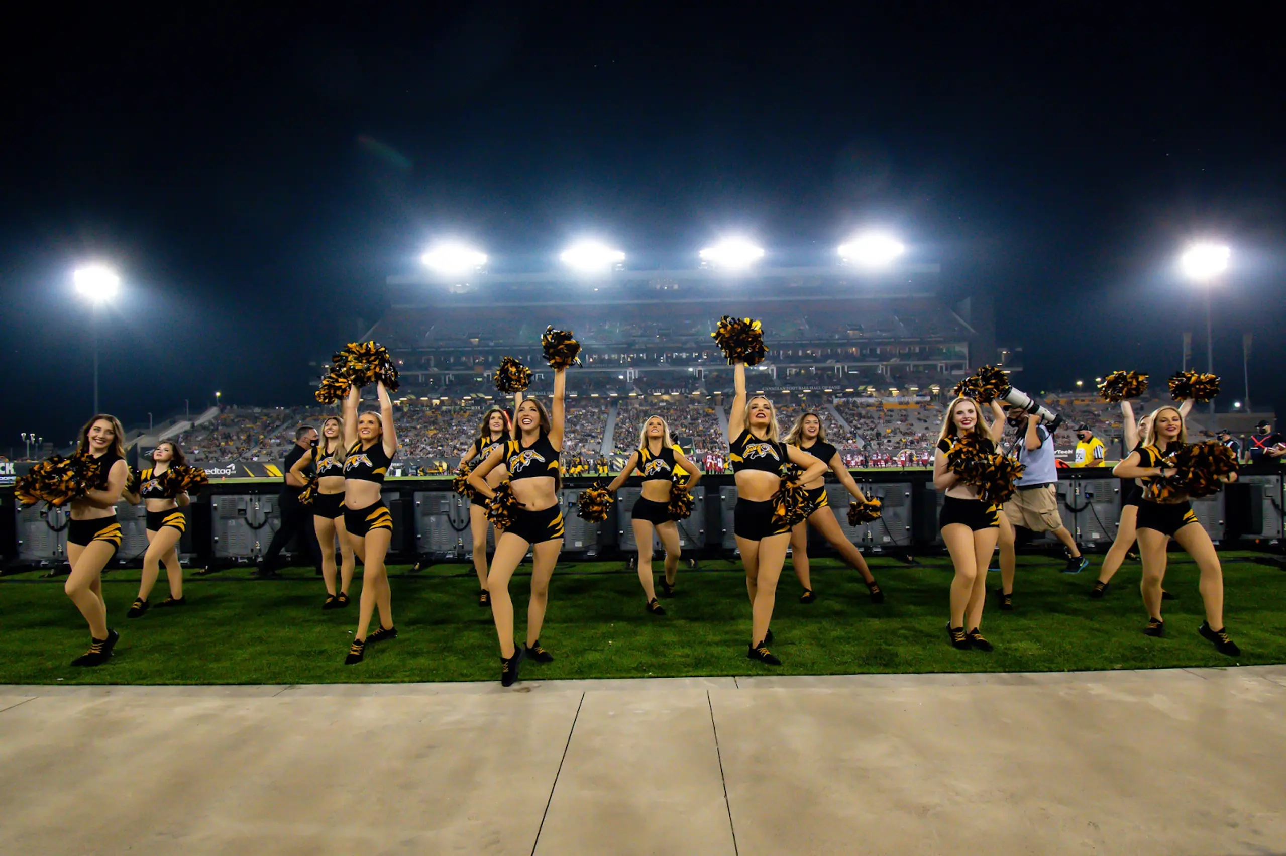  Hamilton Ti-Cats cheerleaders perform at a game.