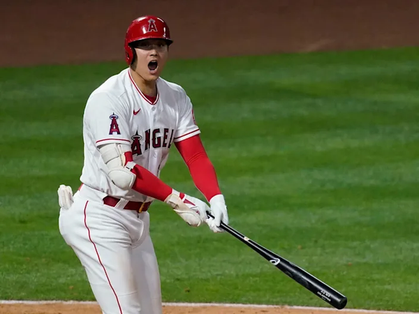 LA: Lakers defeat Steph Curry and the Warriors