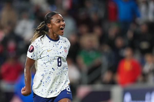 No. 2 USWNT books their ticket to the Concacaf W Gold Cup semifinals