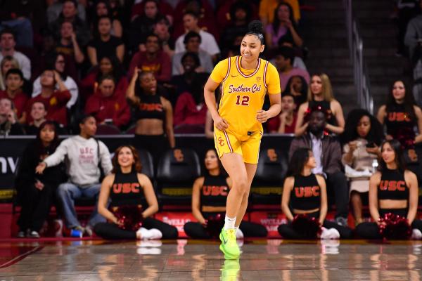 Three freshmen stand out in NCAA women’s basketball Naismith Award semifinalist list