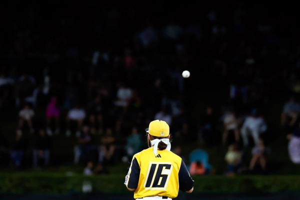 12-year-old girl Kinley Rasmus makes history at Little League World Series