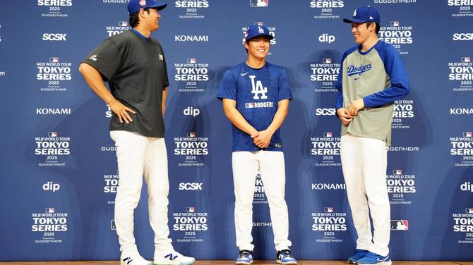 Shohei Ohtani, Yoshinobu Yamamoto, and Rōki Sasaki smiling during a press conference for the MLB Tokyo Series