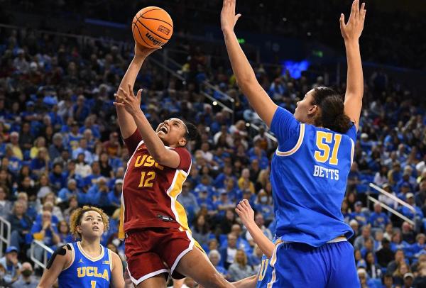 Breaking down 2025 women’s March Madness