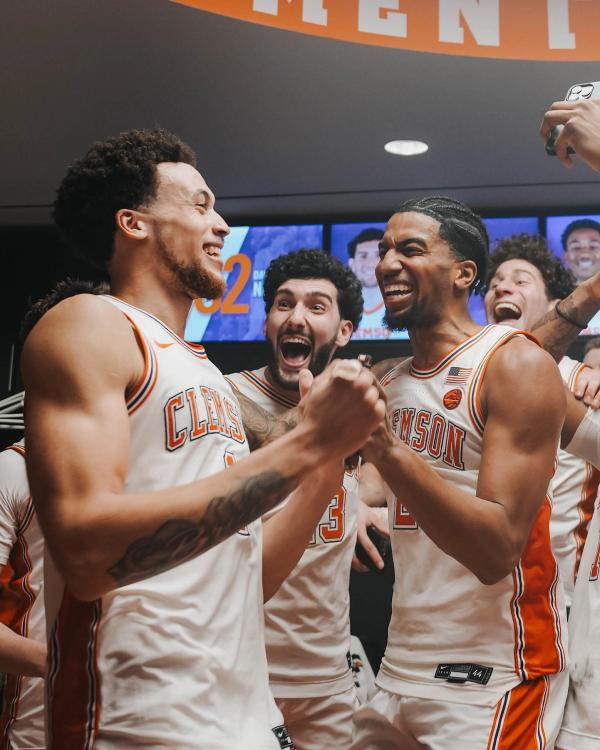 Upsets owned the weekend in the men’s college basketball space