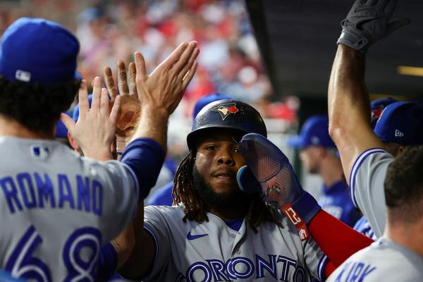 MLB teams in playoff contention