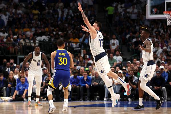NBA Conference Finals: Mavs avoid sweep