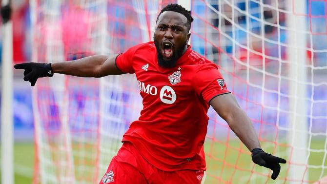 Jozy Altidore celebrates