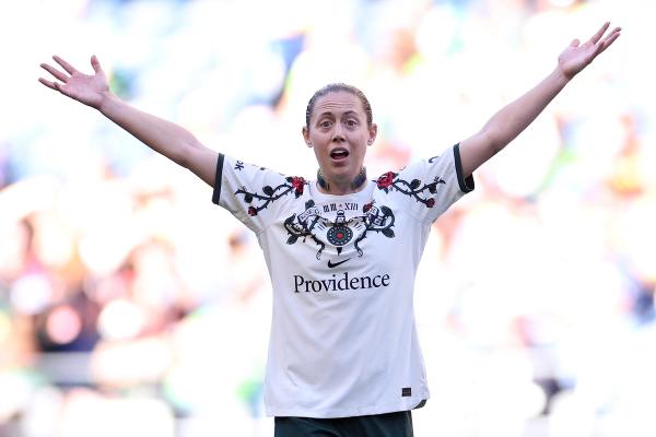 A convo with our new fave fútbolista, Meghan Klingenberg