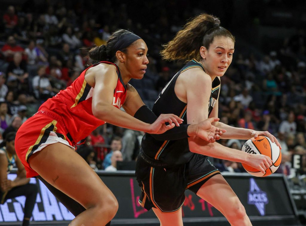 Who will win the third annual WNBA Commissioner's Cup?