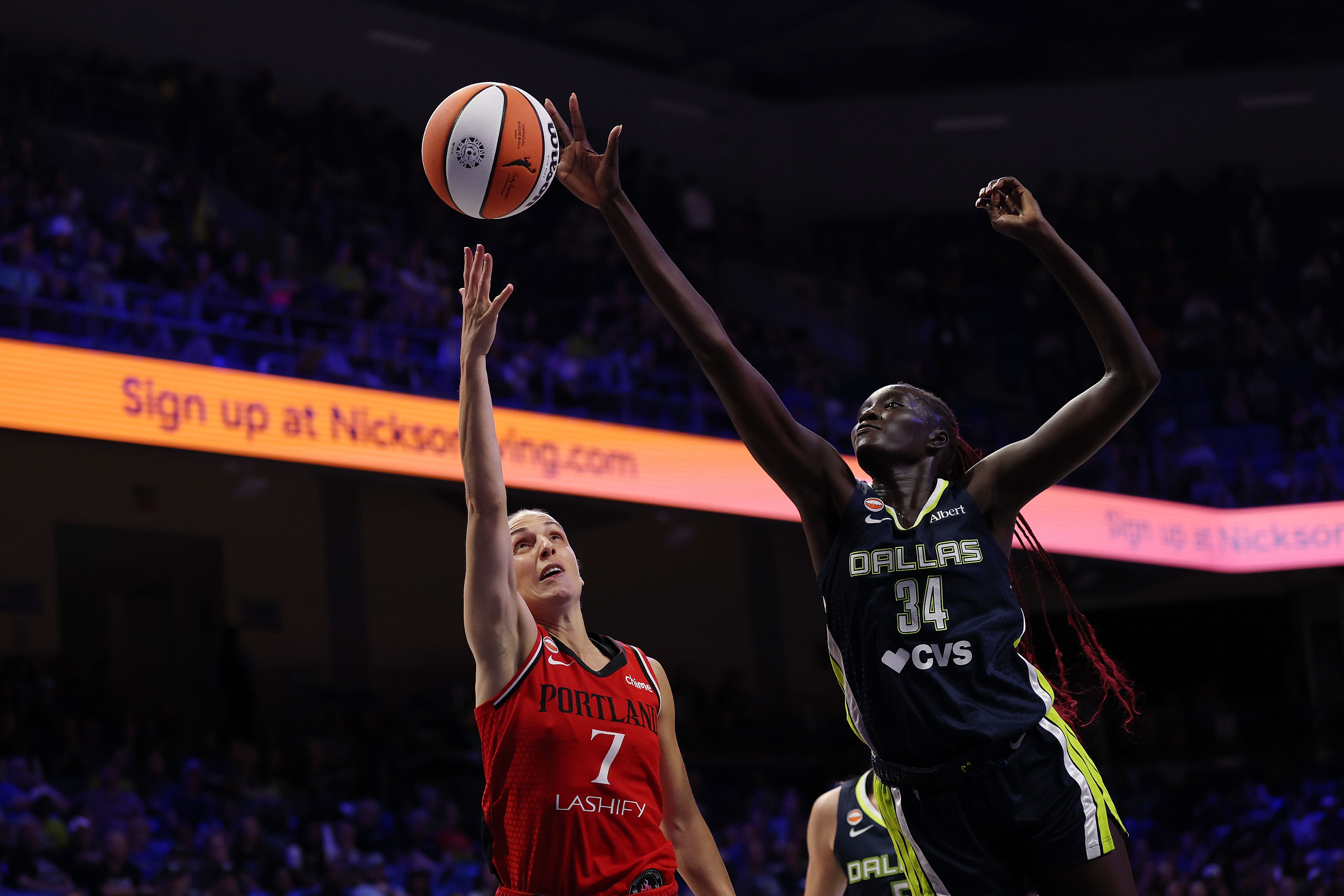 Dallas Wings complete eight-team WNBA playoff picture