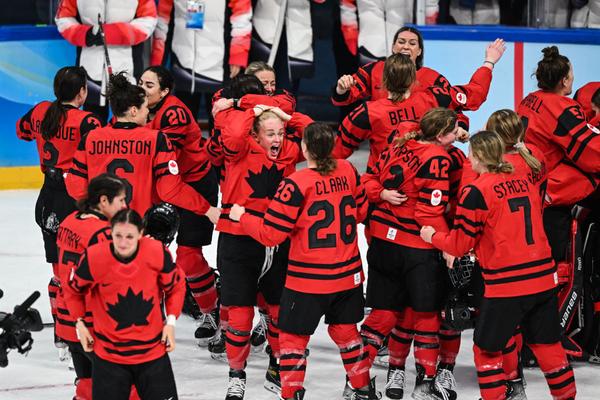 Olympics: Team Canada takes gold in women's hockey