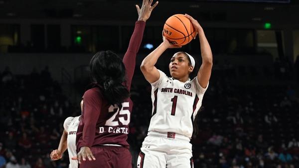 College basketball: Everyday I’m shuffling