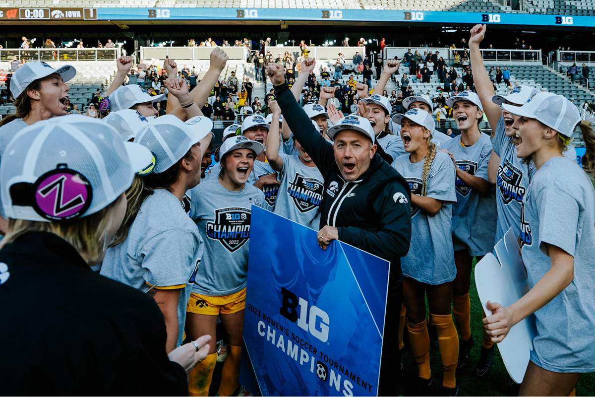 Conference championship winners in field hockey and women's soccer