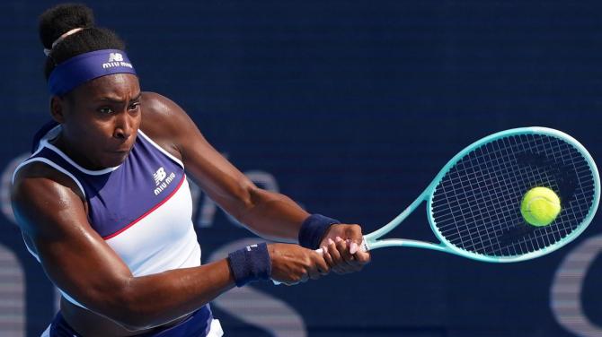 Coco Gauff plays at the Cincinnati Open.