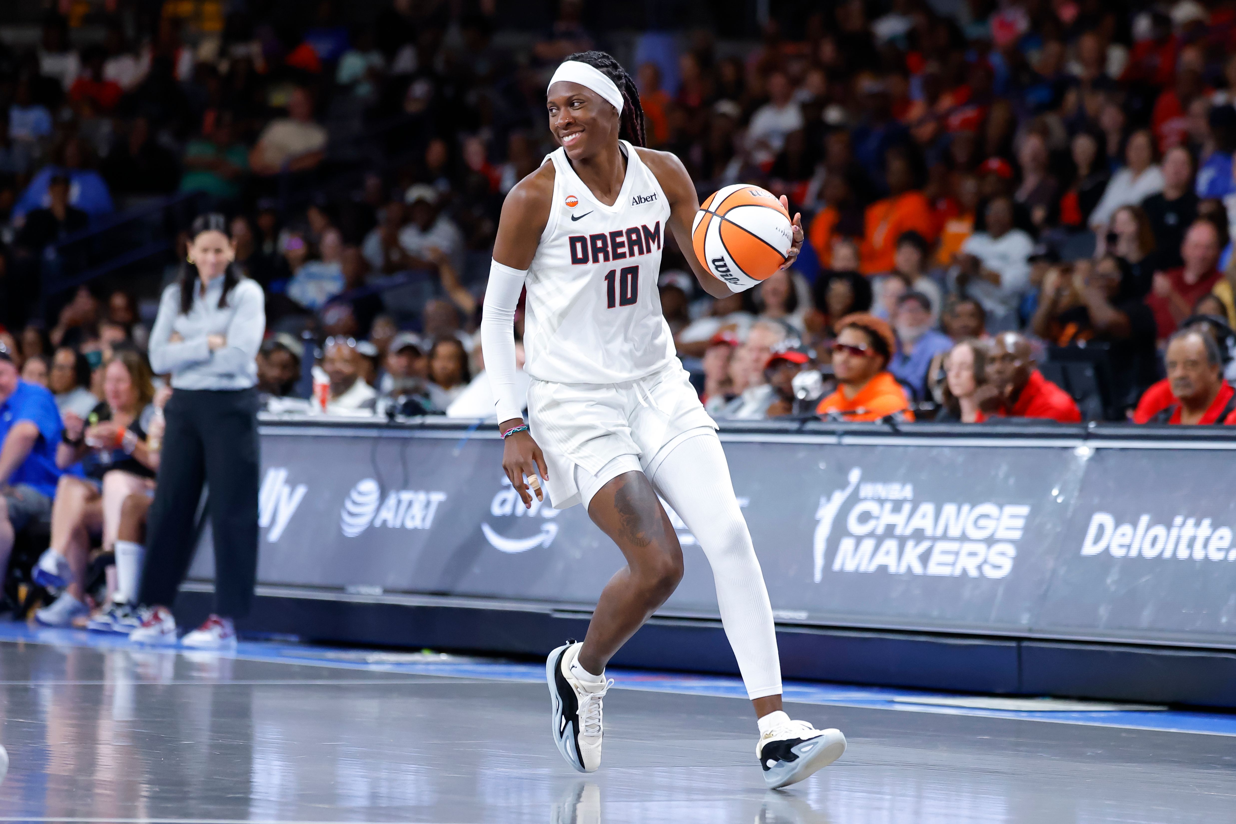 A WNBA update: on-court headlines only