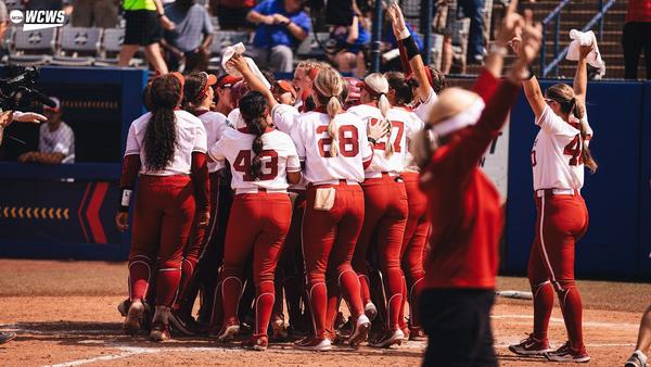 No. 1 Texas and three-time defending champs No. 2 Oklahoma to meet in Women’s College World Series championship
