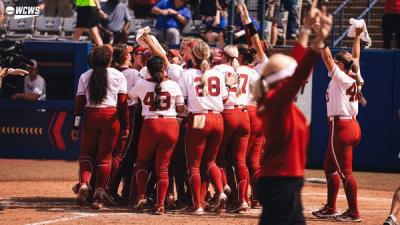 No. 1 Texas and three-time defending champs No. 2 Oklahoma to meet in Women’s College World Series championship