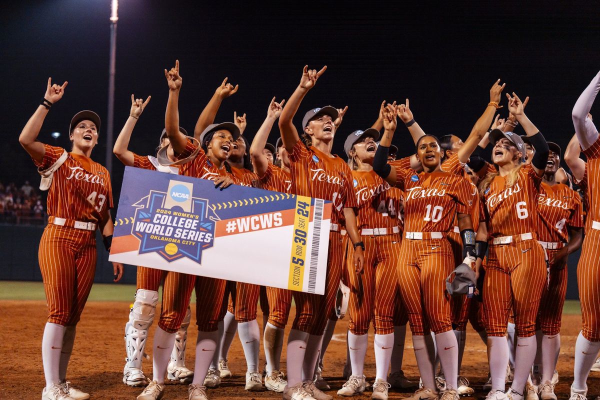 Who are the eight teams competing at this year's Women's College World Series?
