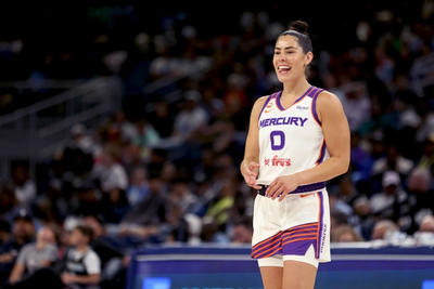 Kelsey Plum hits game-winner in Phoenix Mercury debut
