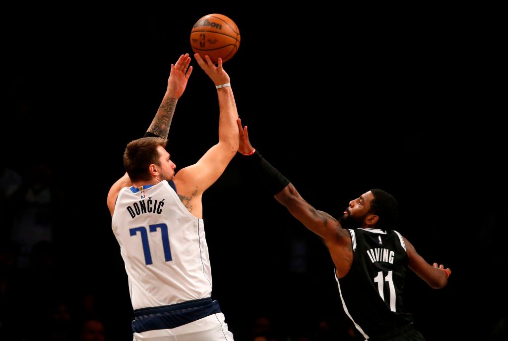 Kyrie Irving joins the Dallas Mavericks ahead of NBA trade deadline