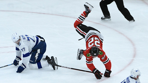 Chicago: Free falling