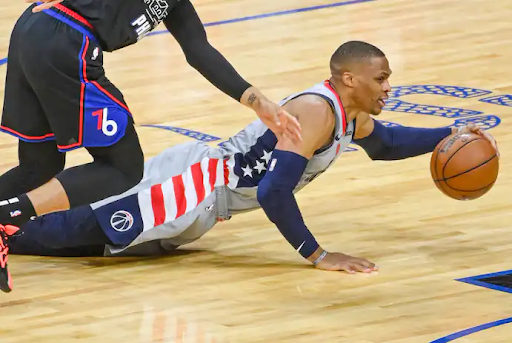 Washington D.C.: Wizards lose Game 1 with controversial call