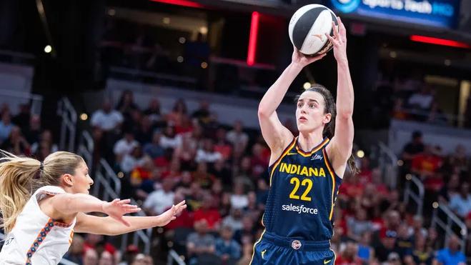 Indiana Fever star Caitlin Clark shoots the ball.