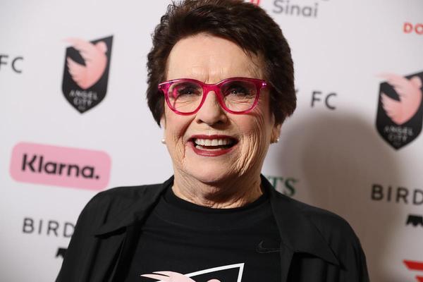 PWHPA: Billie Jean King in ownership talks