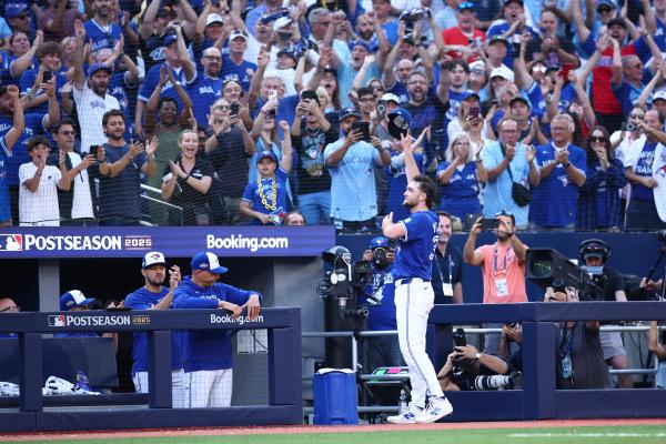 Toronto Blue Jays one win away from their first ALCS since 2016