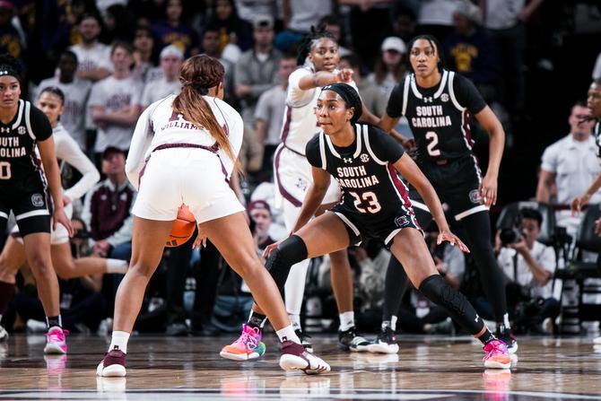 Top-ranked South Carolina women’s basketball junior guard Bree Hall plays defense against Texas A&M on Sunday.