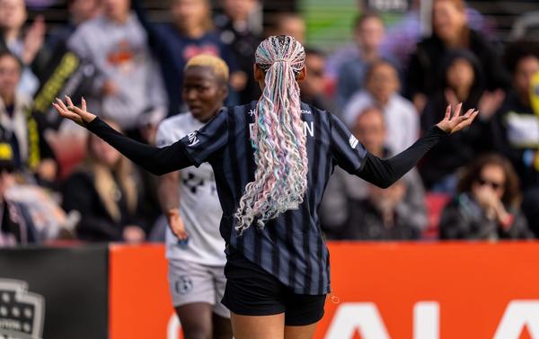 Top four teams advance to semifinals of NWSL playoffs