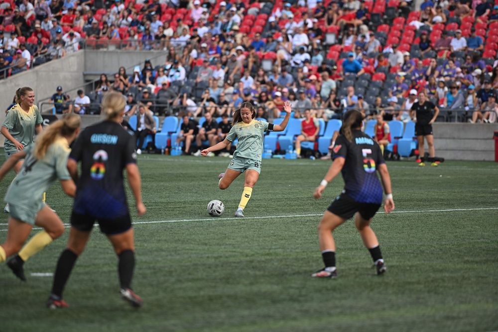 Vancouver Rise player shoots the ball. 