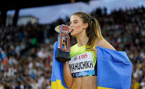 Wanda Diamond League champion Yaroslava Mahuchikh will take on Paris winner Nicola Olyslagers in a formidable women's high jump field at the Athletissima meeting street event in Lausanne on Thursday.