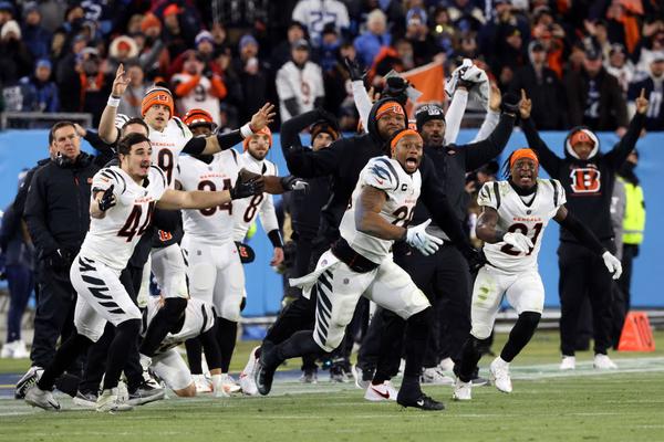 NFL playoffs: Are you not entertained?
