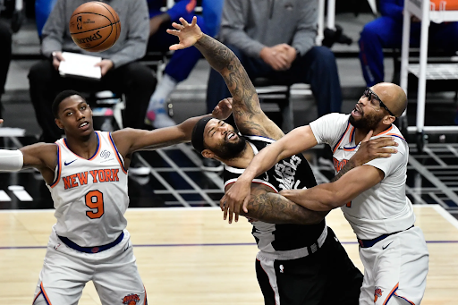 New York: Knicks and Nets on the road